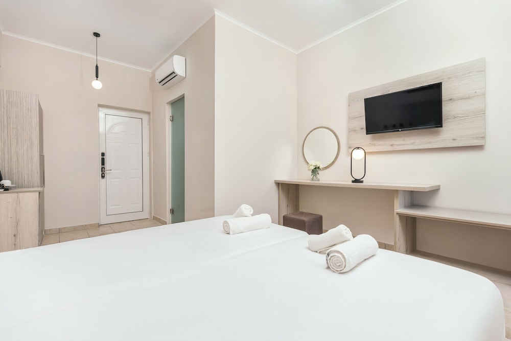 Tsilivi Beach Hotel — Hotel rooms in Tsilivi, Ionian Islands