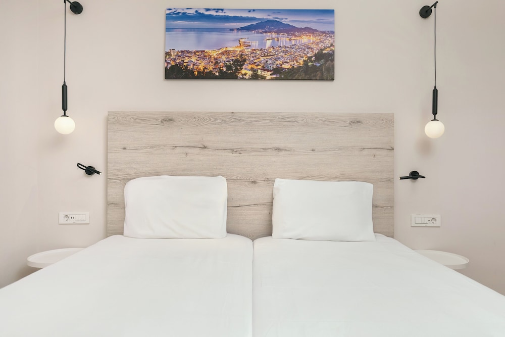 Tsilivi Beach Hotel — Hotel rooms in Tsilivi, Ionian Islands