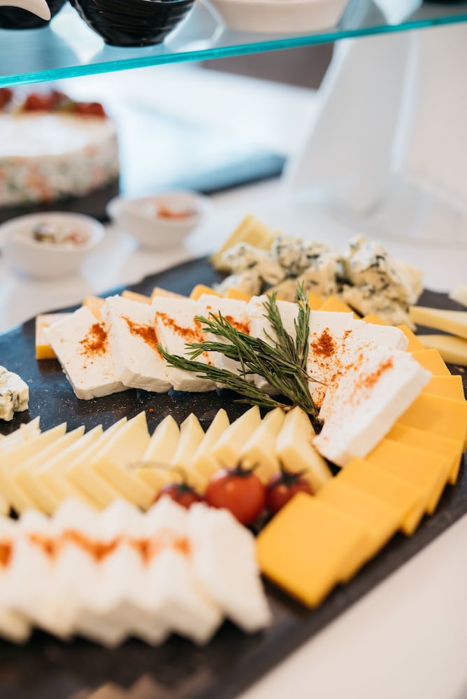 Tesoro Hotel Zakynthos — Restaurant & bars in Tsilivi, Ionian Islands
