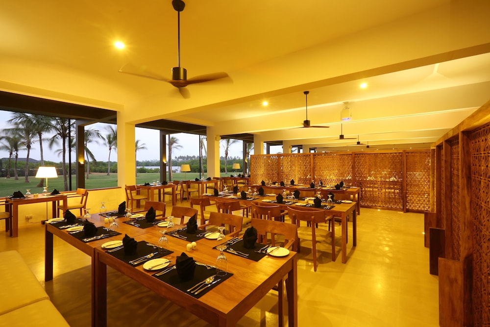 Anantaya Resort and Spa Chilaw — Restaurant & bars in Chilaw