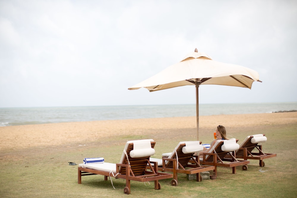 Anantaya Resort and Spa Chilaw — Beach in Chilaw