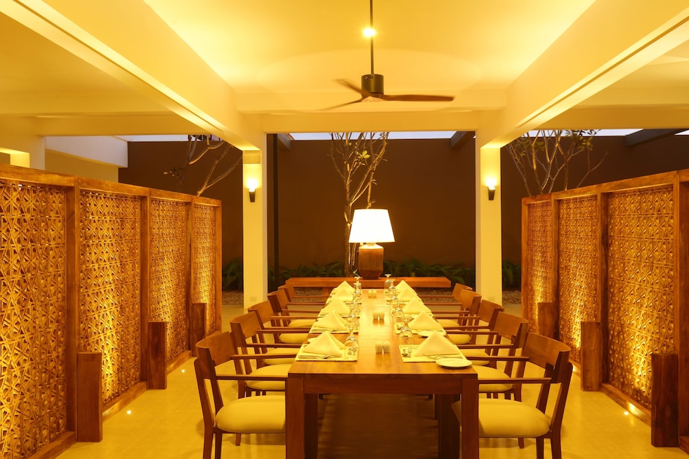 Anantaya Resort and Spa Chilaw — Restaurant & bars in Chilaw