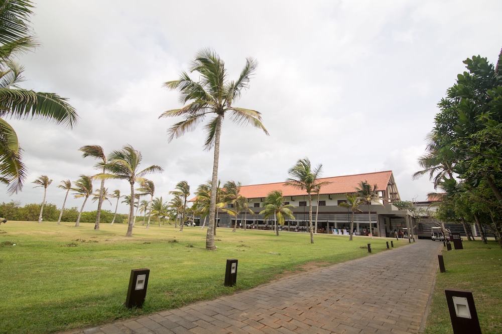 Anantaya Resort and Spa Chilaw — Hotel building in Chilaw