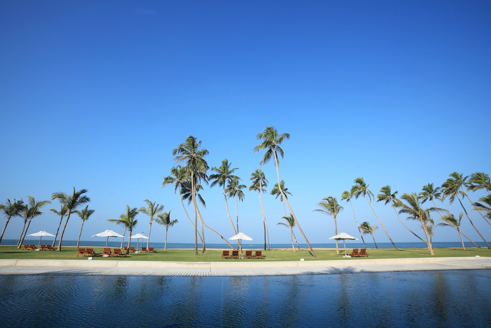 Anantaya Resort and Spa Chilaw — Beach in Chilaw