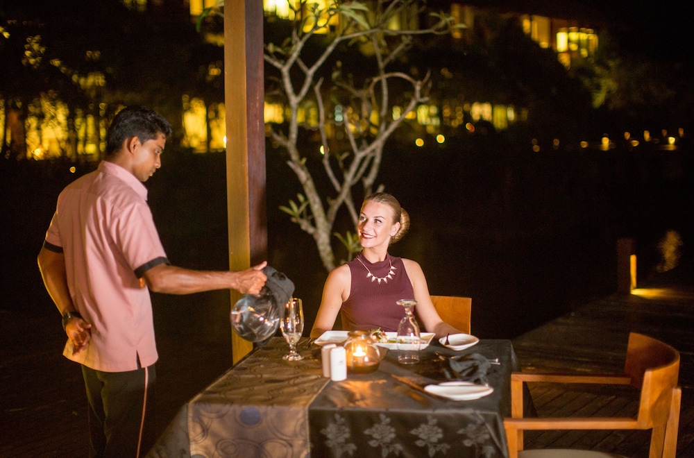 Anantaya Resort and Spa Chilaw — Restaurant & bars in Chilaw