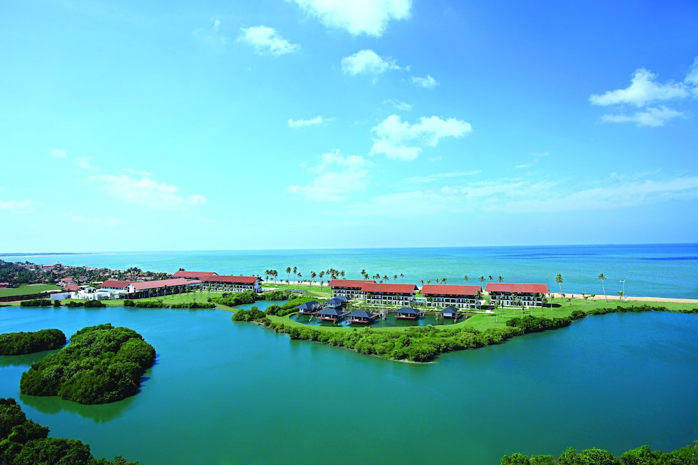 Anantaya Resort and Spa Chilaw — Hotel building in Chilaw
