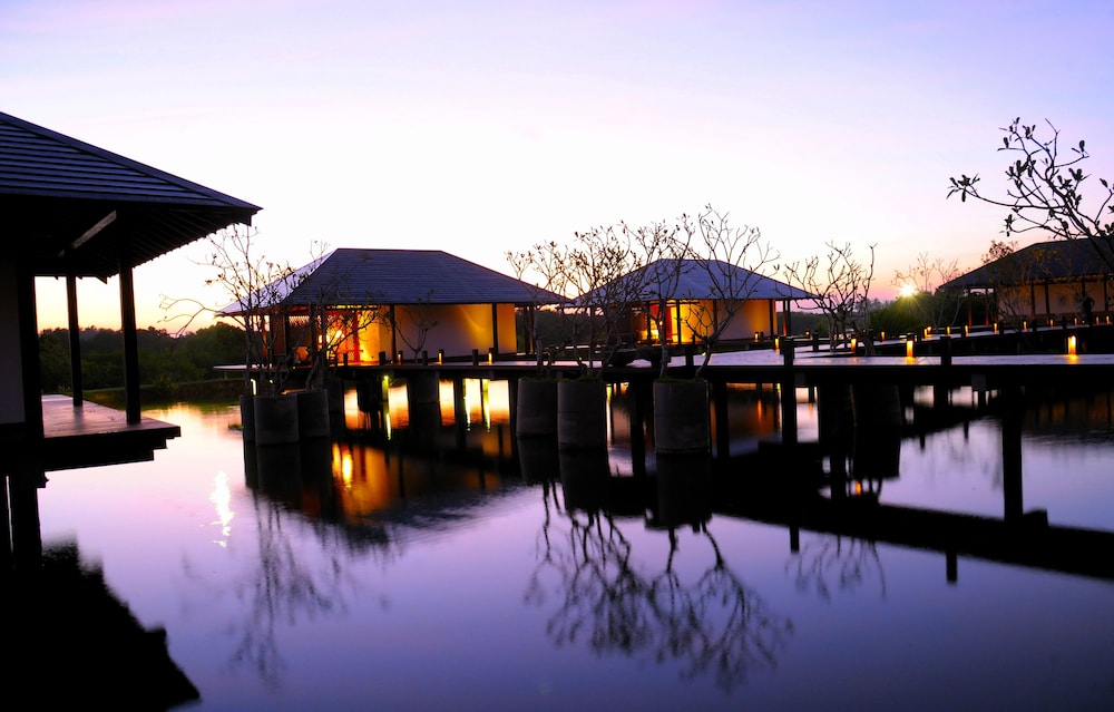 Anantaya Resort and Spa Chilaw — Hotel building in Chilaw