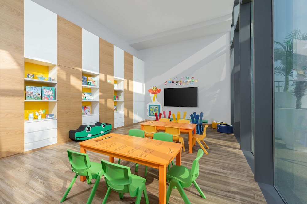 Hampton by Hilton Marjan Island — Attractions for children in Ras al Khaimah