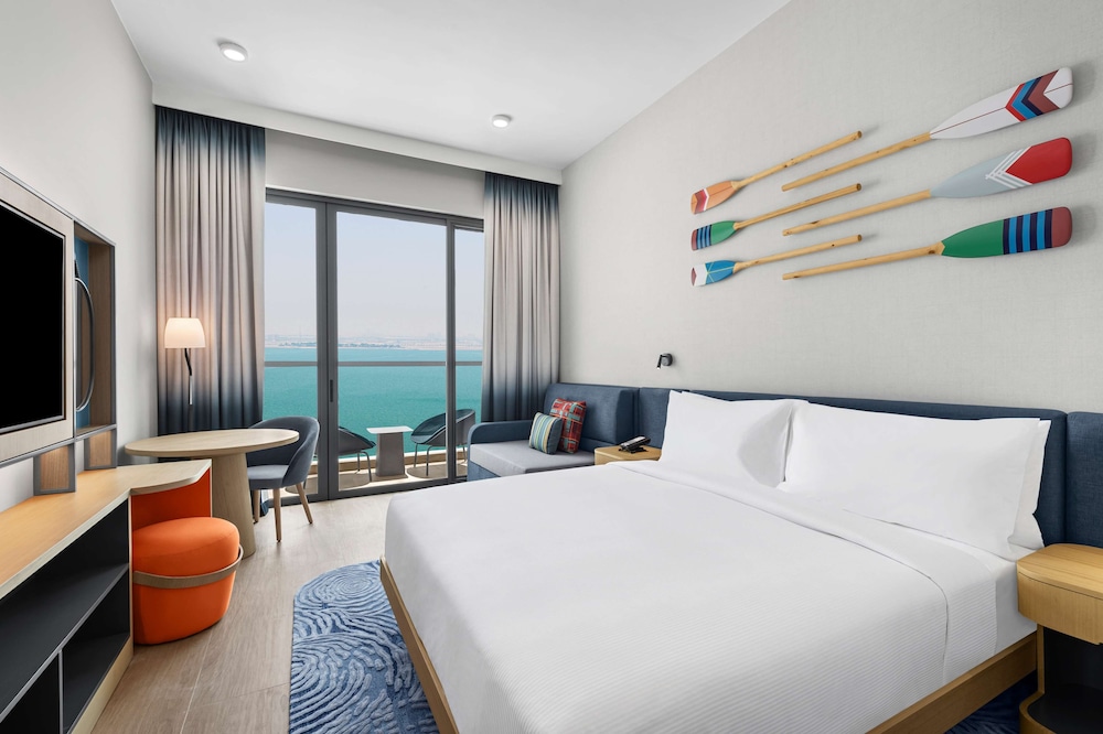 Hampton by Hilton Marjan Island — Hotel rooms in Ras al Khaimah