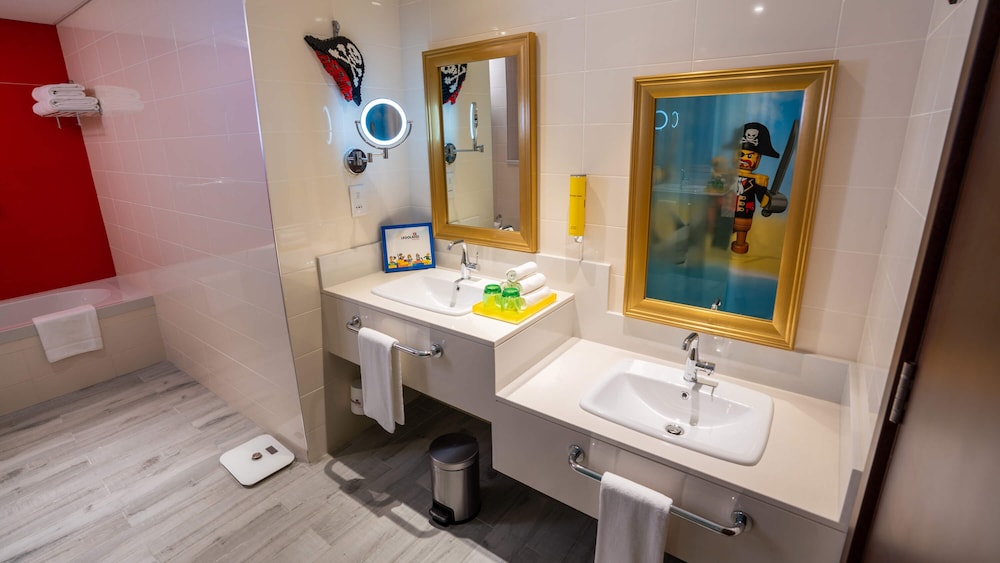 LEGOLAND Hotel Dubai — Hotel rooms in Dubai