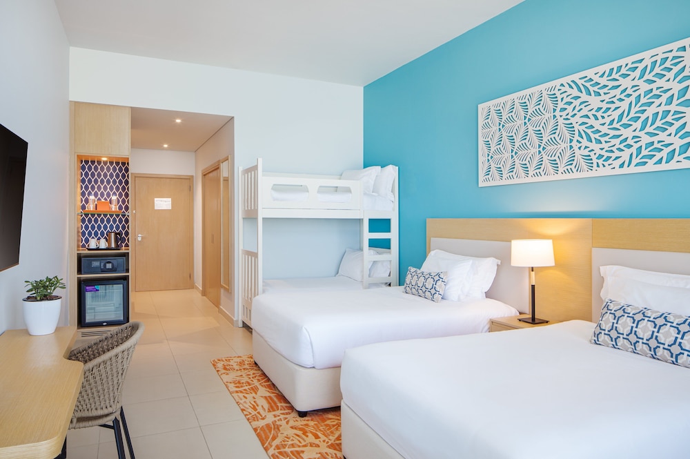 Centara Mirage Beach Resort Dubai — Hotel rooms in Dubai