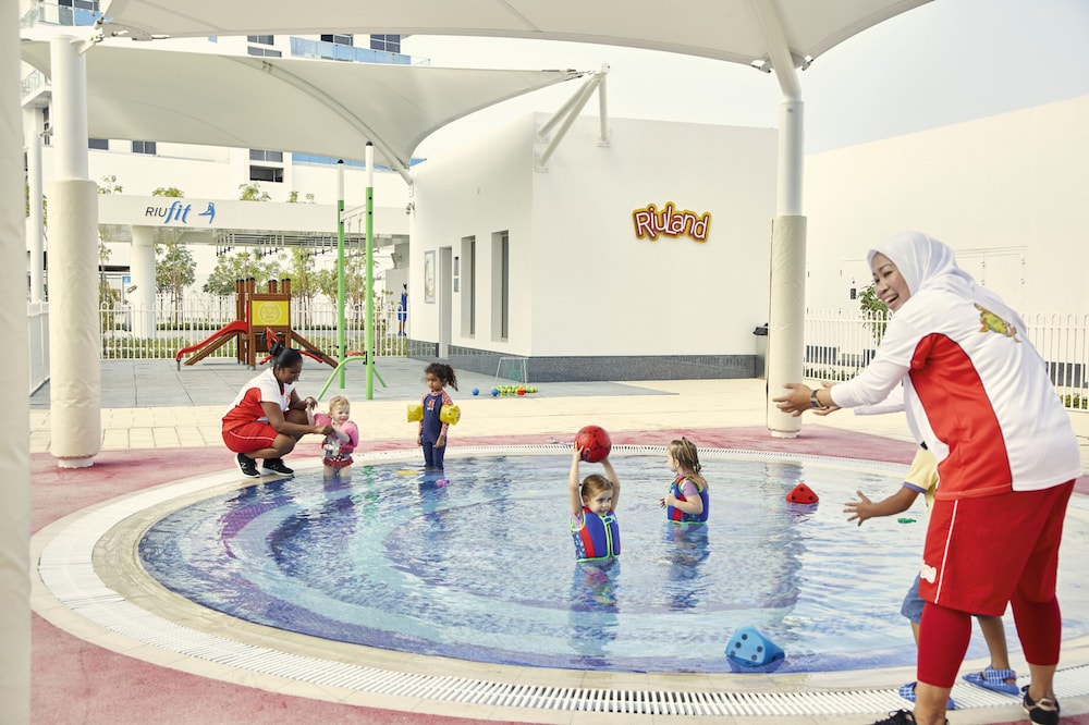 Hotel Riu Dubai Beach Resort - All Inclusive — Attractions for children in Dubai