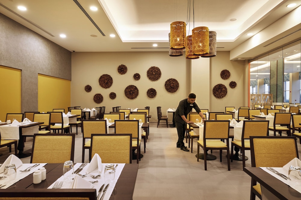 Hotel Riu Dubai Beach Resort - All Inclusive — Restaurant & bars in Dubai