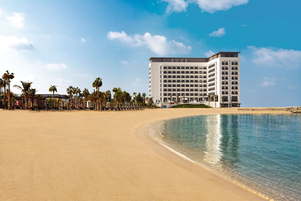 Rove La Mer Beach — Beach in Dubai