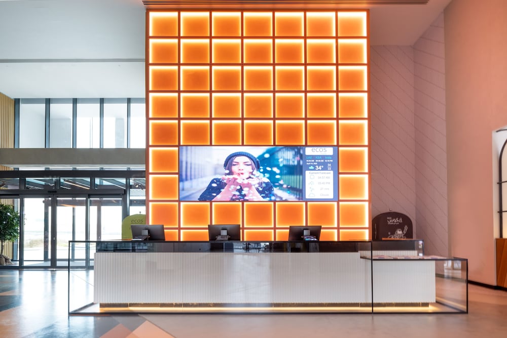 Ecos Dubai Hotel at Al Furjan — Hotel building in Dubai