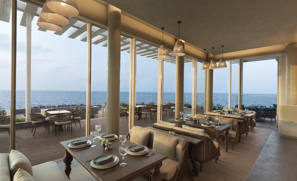 InterContinental Ras Al Khaimah Mina Al Arab Resort & Spa by IHG — Restaurant & bars in Ras al Khaimah
