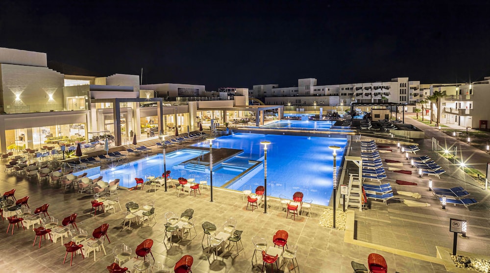 Amarina Abu Soma Resort & Aquapark — Swimming pool in Safaga, Red Sea