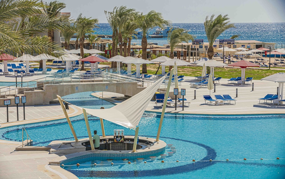 Amarina Abu Soma Resort & Aquapark — Swimming pool in Safaga, Red Sea