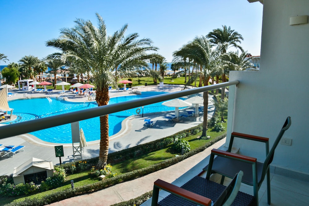 Amarina Abu Soma Resort & Aquapark — Swimming pool in Safaga, Red Sea