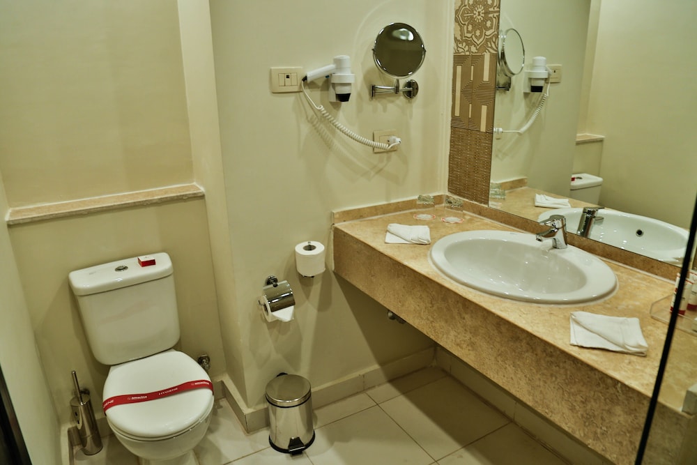 Amarina Abu Soma Resort & Aquapark — Hotel rooms in Safaga, Red Sea