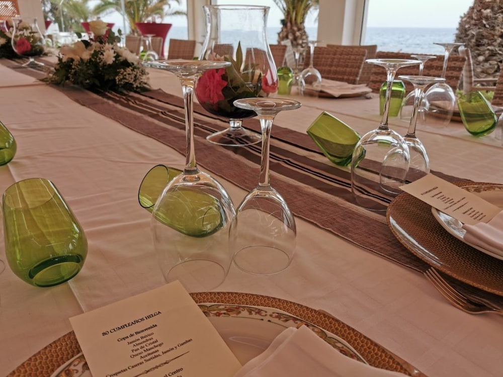 Hospedium Hotel Continental Mojácar — Restaurant & bars in Mojacar, Andalusia