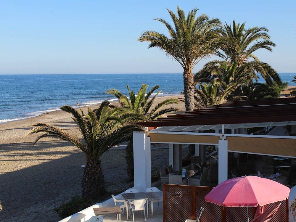 Hospedium Hotel Continental Mojácar — Beach in Mojacar, Andalusia