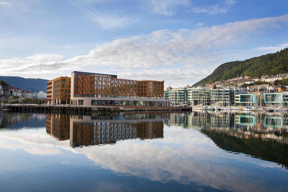 Moxy Bergen — Hotel building in Bergen, Hordaland
