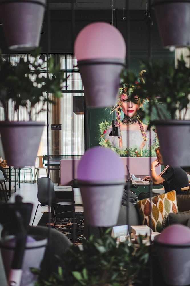 Moxy Bergen — Restaurant & bars in Bergen, Hordaland