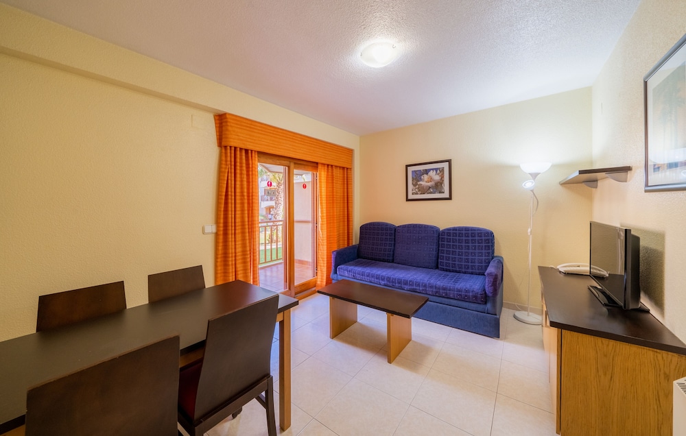 Albir Garden Resort — Hotel rooms in L'Alfas del Pi, Valencian Community