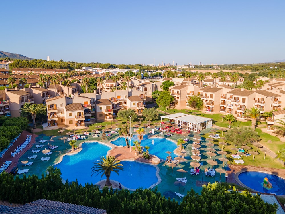 Albir Garden Resort — Swimming pool in L'Alfas del Pi, Valencian Community