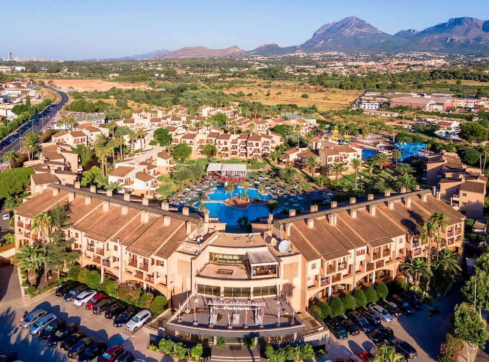 Albir Garden Resort — Hotel building in L'Alfas del Pi, Valencian Community