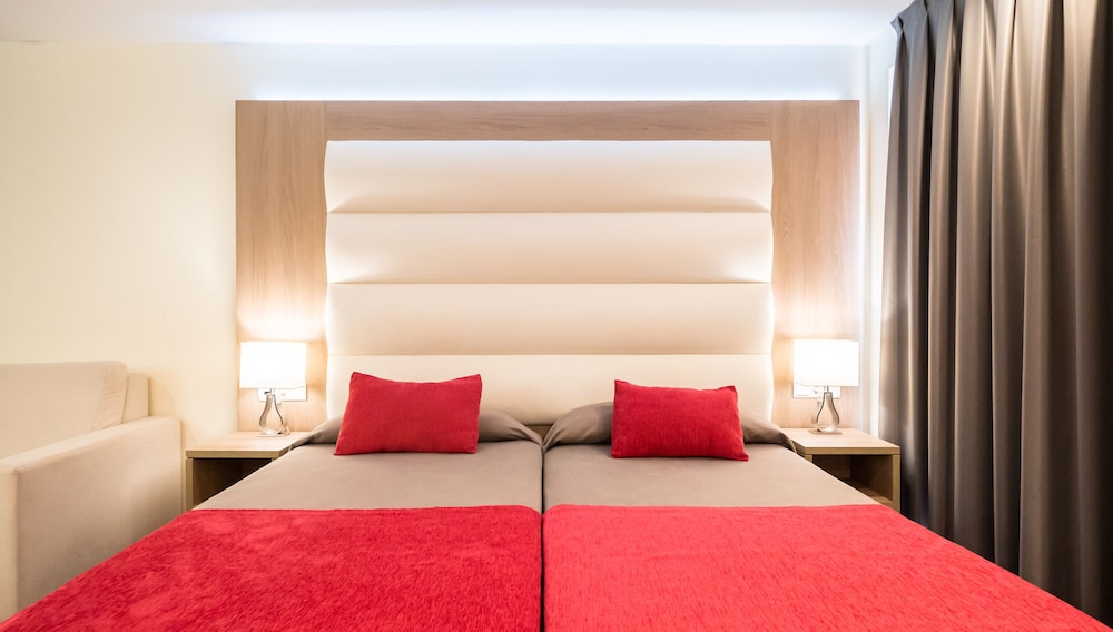 Albir Garden Resort — Hotel rooms in L'Alfas del Pi, Valencian Community