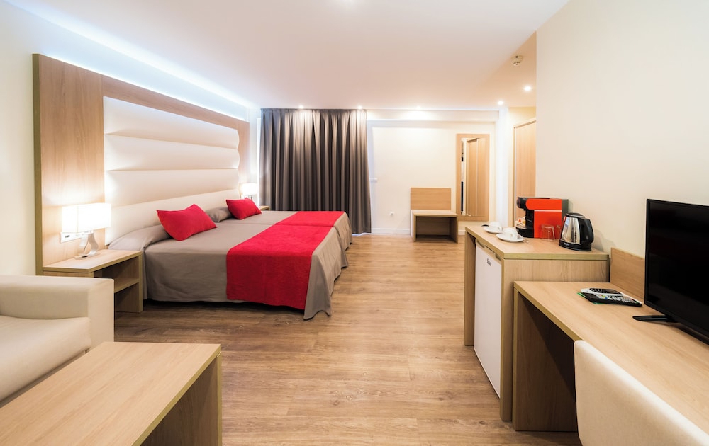 Albir Garden Resort — Hotel rooms in L'Alfas del Pi, Valencian Community