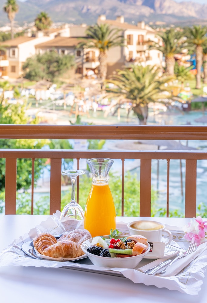 Albir Garden Resort — Swimming pool in L'Alfas del Pi, Valencian Community