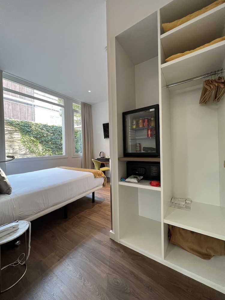 Vilana Hotel Boutique — Hotel rooms in Barcelona, Catalonia