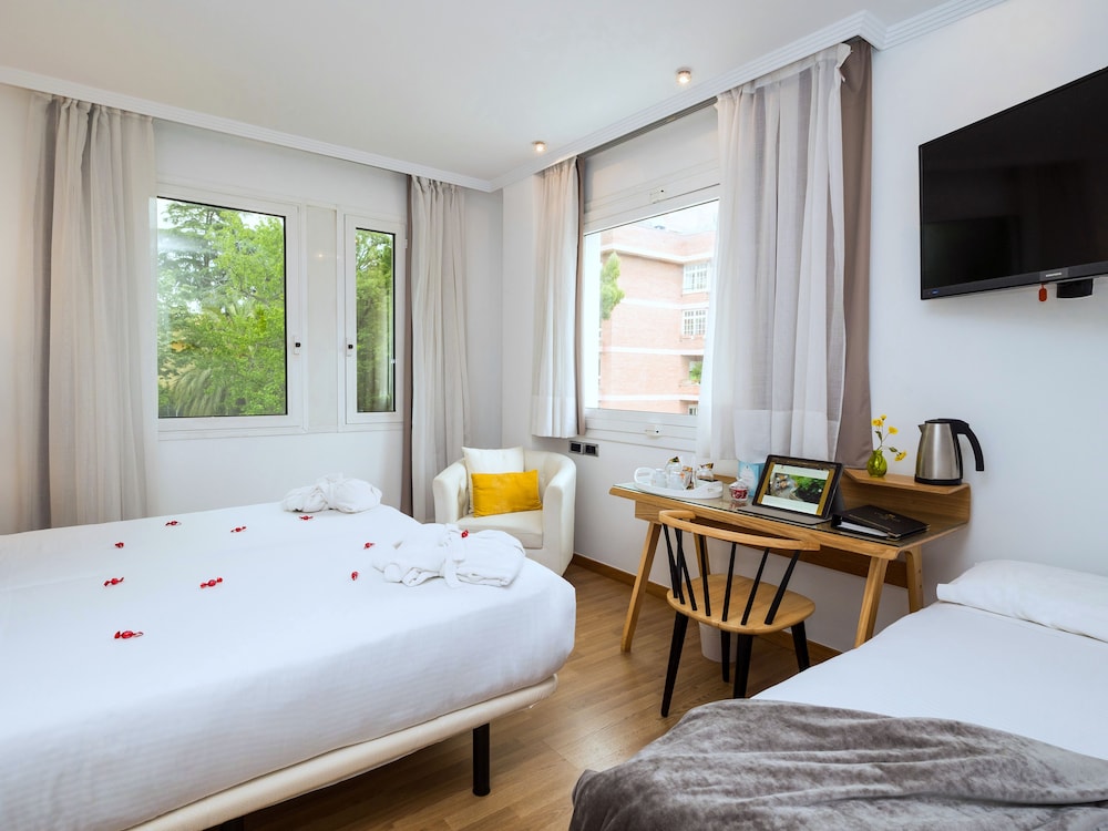 Vilana Hotel Boutique — Hotel rooms in Barcelona, Catalonia