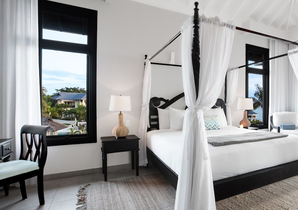 The Cliff Hotel — Hotel rooms in Negril