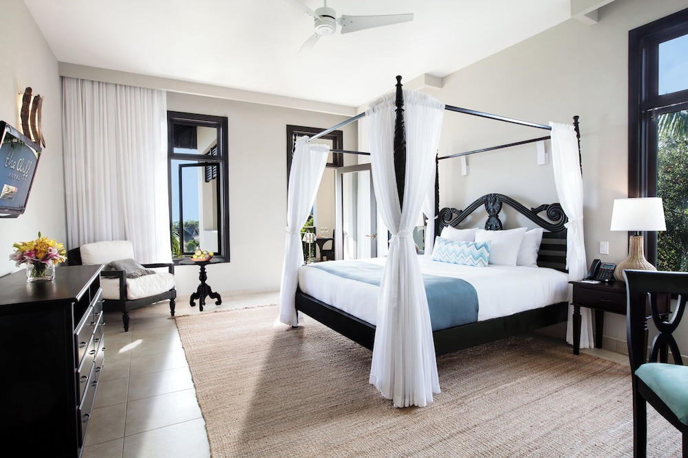 The Cliff Hotel — Hotel rooms in Negril