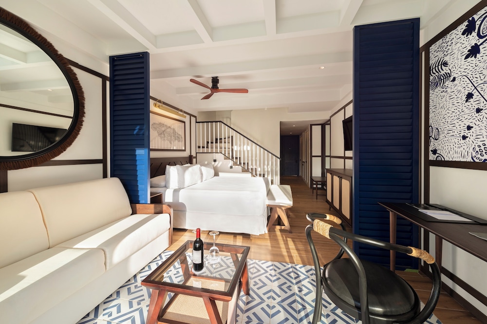 Ocean Coral Spring - All Inclusive — Rooms in Falmouth