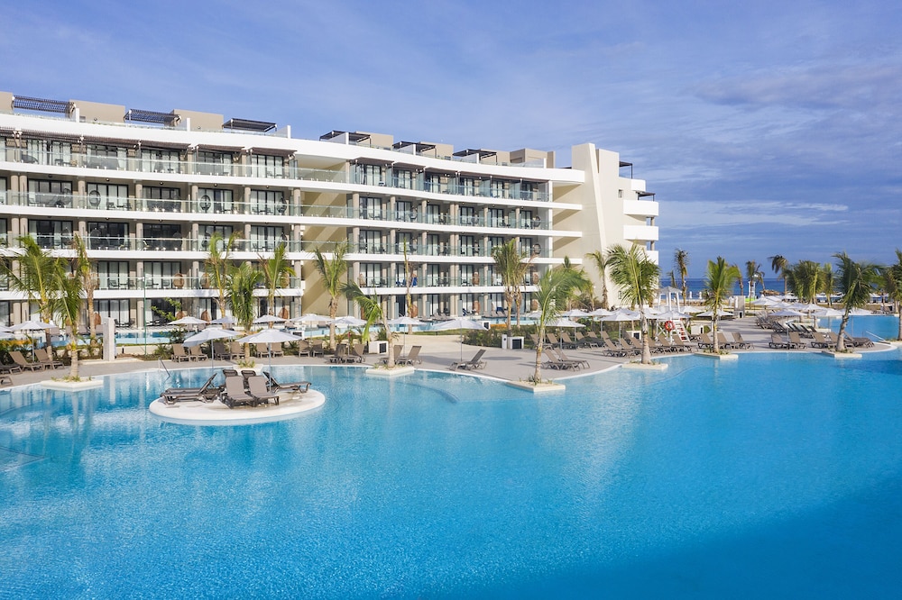 Ocean Coral Spring - All Inclusive — Shared spaces in Falmouth