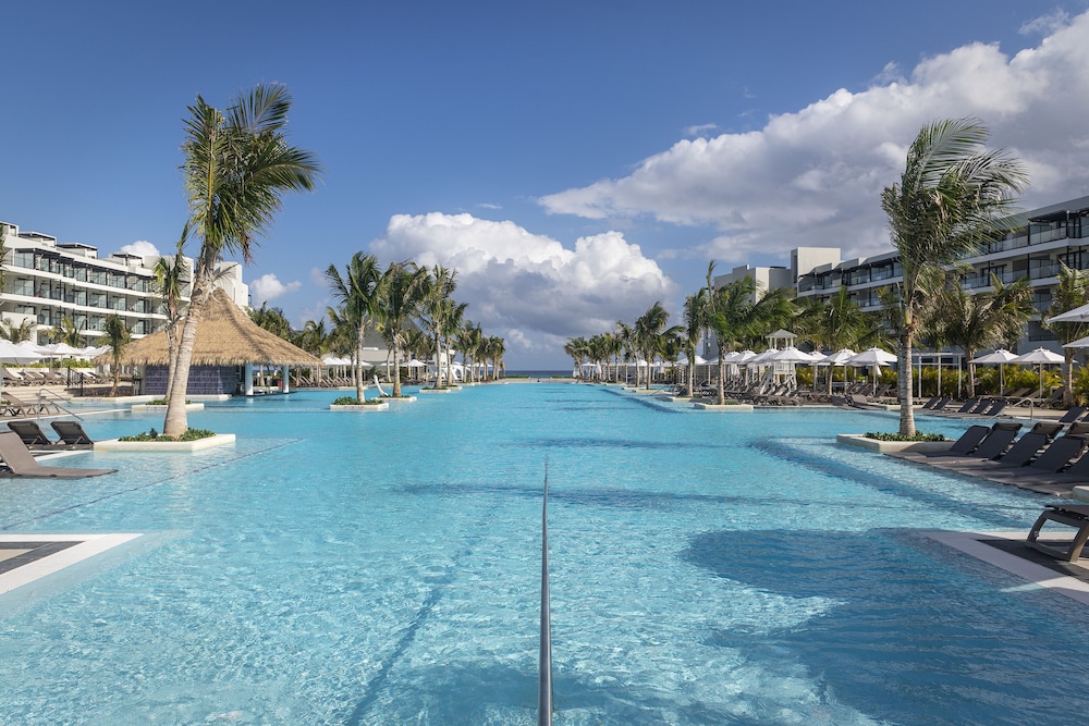Ocean Eden Bay - Adults Only - All inclusive — Pool in Falmouth