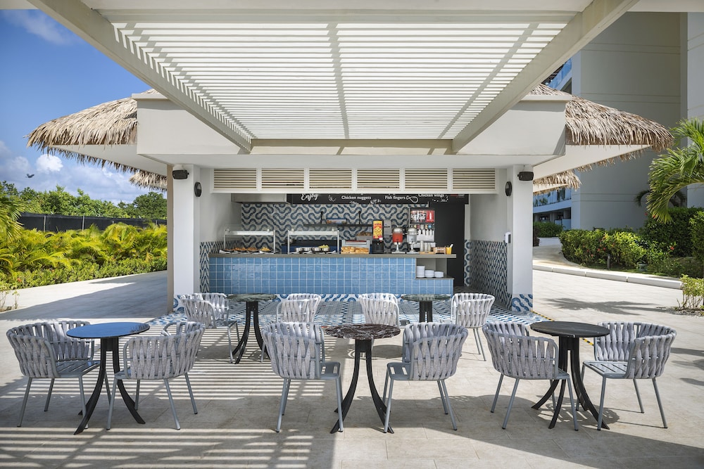 Ocean Eden Bay - Adults Only - All inclusive — Restaurant in Falmouth