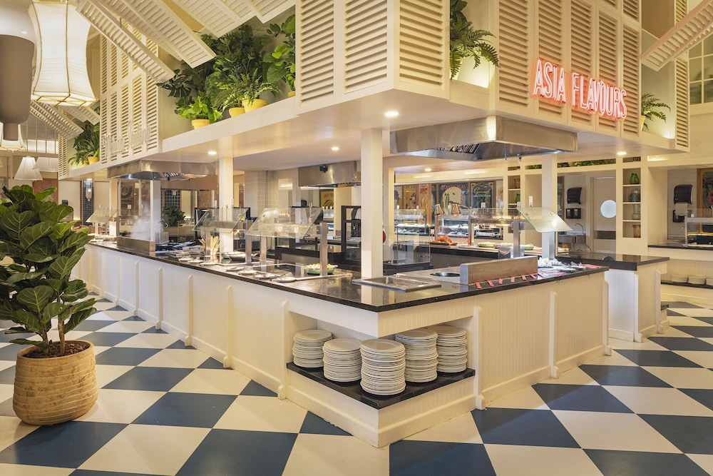 Ocean Eden Bay - Adults Only - All inclusive — Restaurant in Falmouth