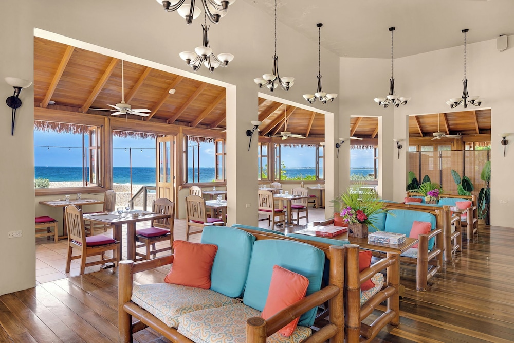 Ocean Cliff Hotel Negril Limited — Restaurant & bars in Negril