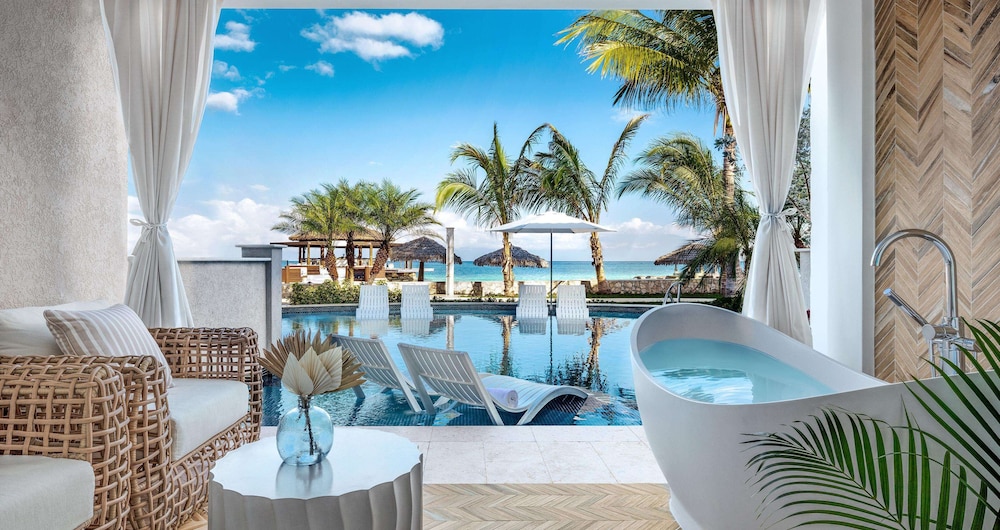 Sandals Jamaica Montego Bay All Inclusive Adults Only — Swimming pool in Montego Bay