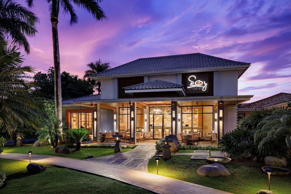 Sandals Jamaica Montego Bay All Inclusive Adults Only — Hotel building in Montego Bay