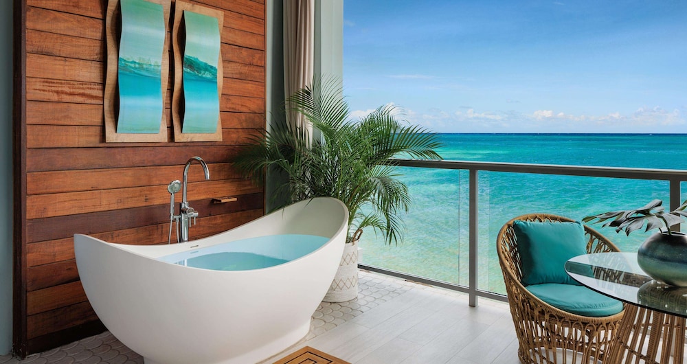 Sandals Jamaica Montego Bay All Inclusive Adults Only — Hotel rooms in Montego Bay
