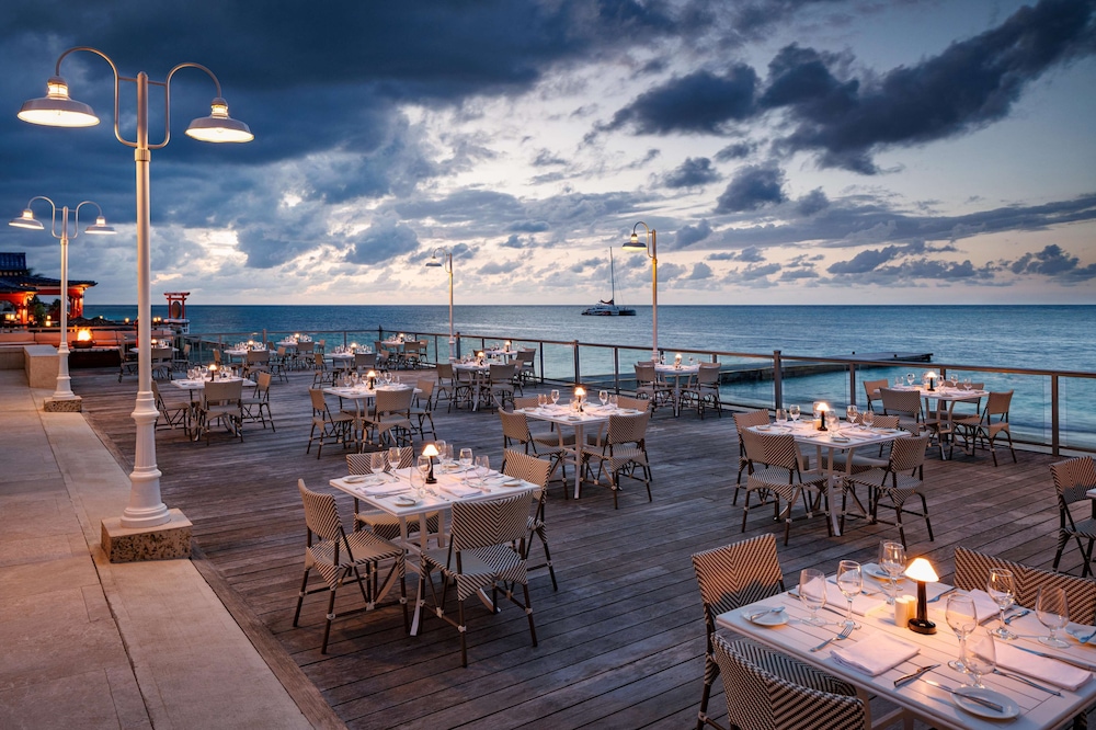 Sandals Jamaica Montego Bay All Inclusive Adults Only — Restaurant & bars in Montego Bay