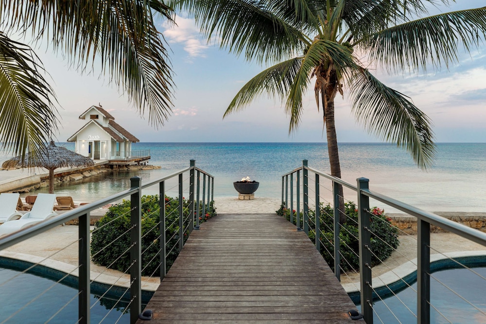 Sandals Jamaica Montego Bay All Inclusive Adults Only — Beach in Montego Bay