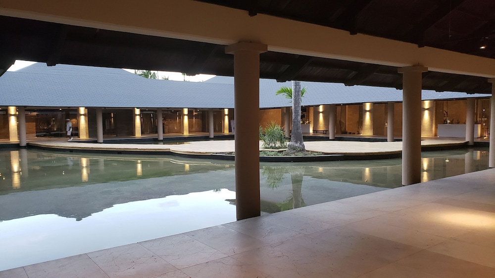 Princess Family Club Bavaro - All Inclusive — Hotel building in Bavaro, La Altagracia